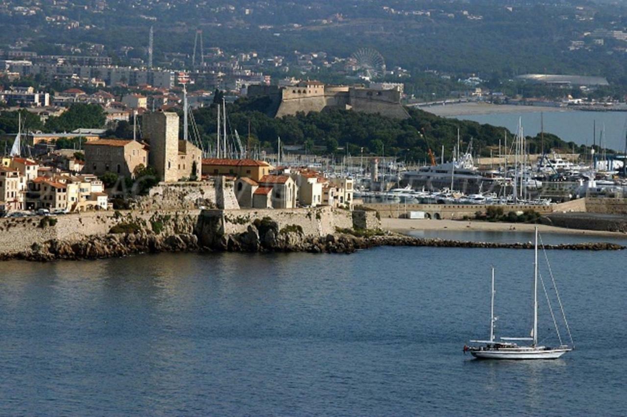 Glamorgan Antibes Bagian luar foto